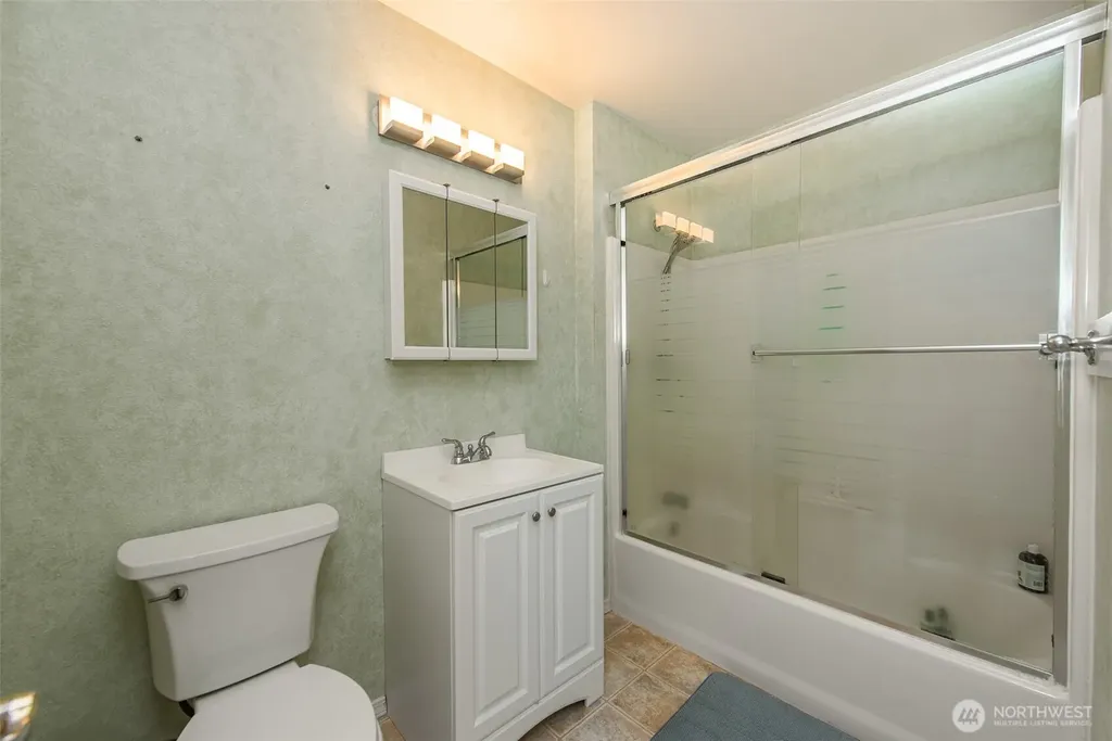 608 Reservoir Road Sequim WA 98382