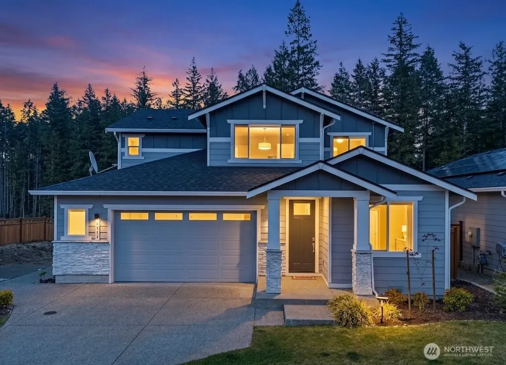 5711 Great Glen Road SW Port Orchard WA 98367