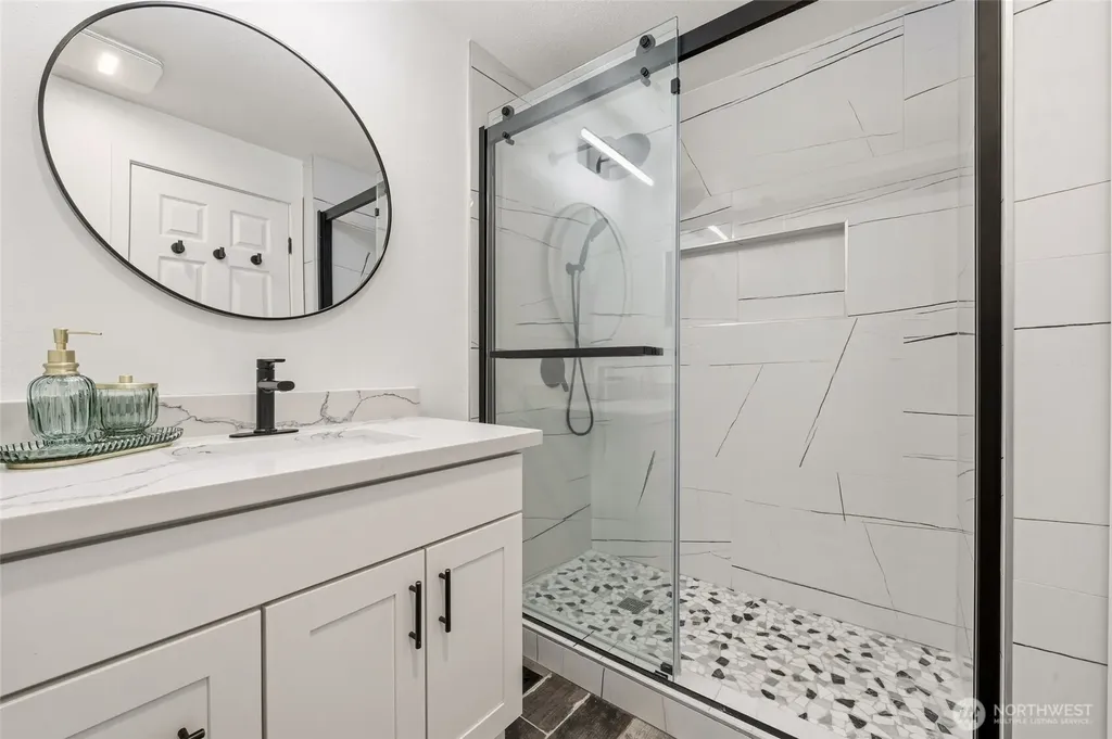 17202 NE 134th Place Redmond WA 98052