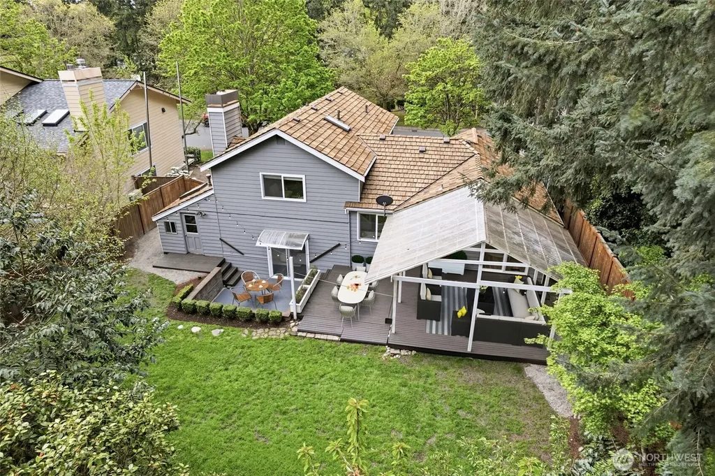17202 NE 134th Place Redmond WA 98052