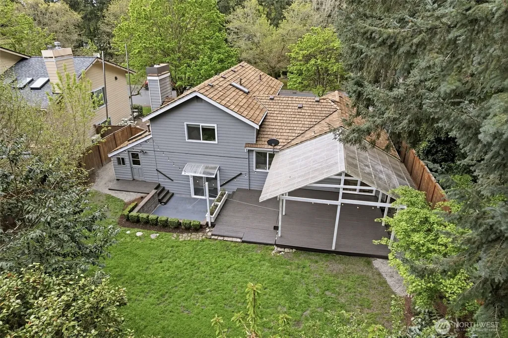 17202 NE 134th Place Redmond WA 98052