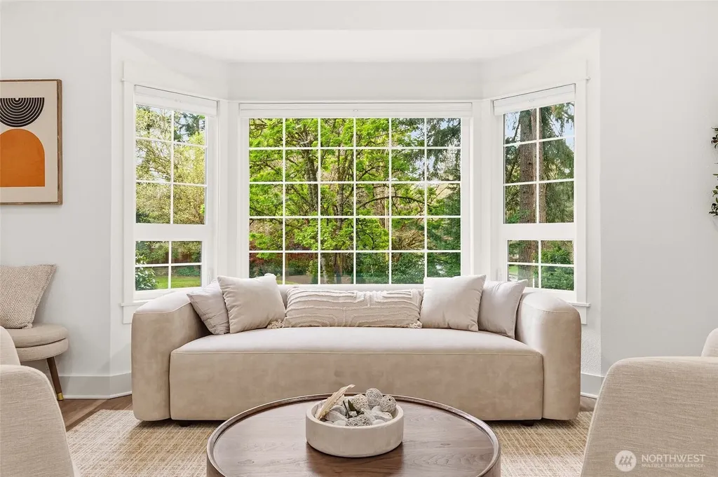 17202 NE 134th Place Redmond WA 98052