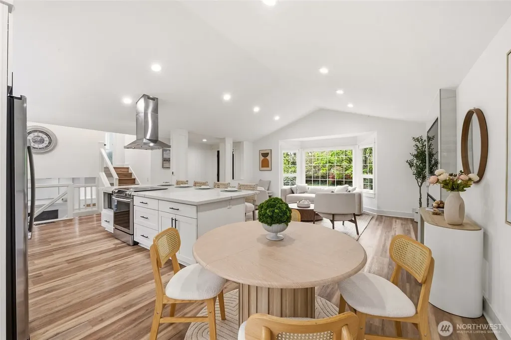 17202 NE 134th Place Redmond WA 98052