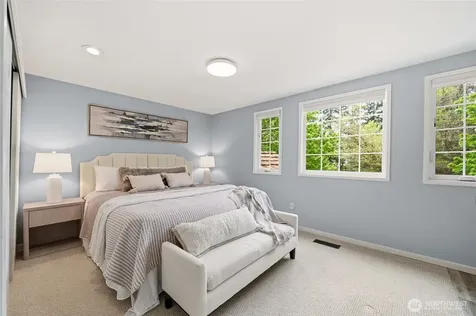 17202 NE 134th Place Redmond WA 98052