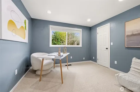 17202 NE 134th Place Redmond WA 98052