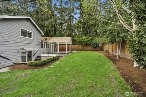 17202 NE 134th Place Redmond WA 98052