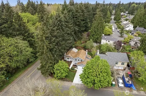 17202 NE 134th Place Redmond WA 98052