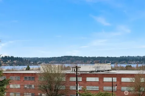 5829 NE 75th Street Seattle WA 98115