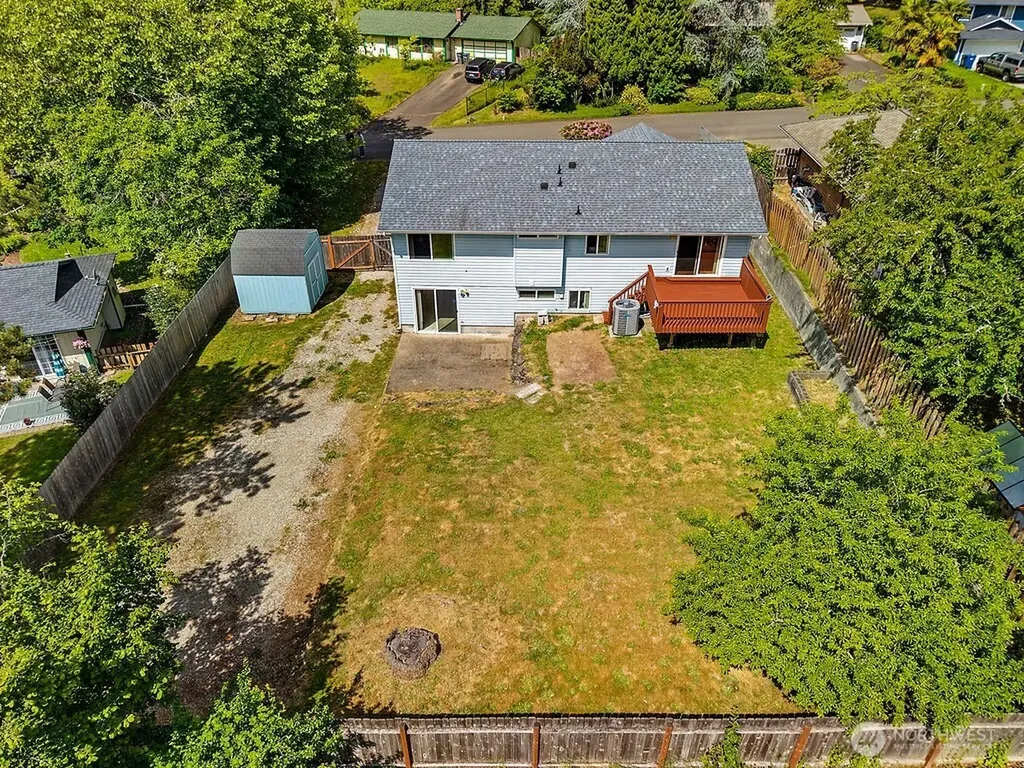 4298 SE Basswood Port Orchard WA 98366