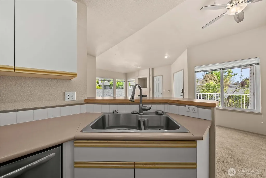 11130 SE 208th Street Kent WA 98031