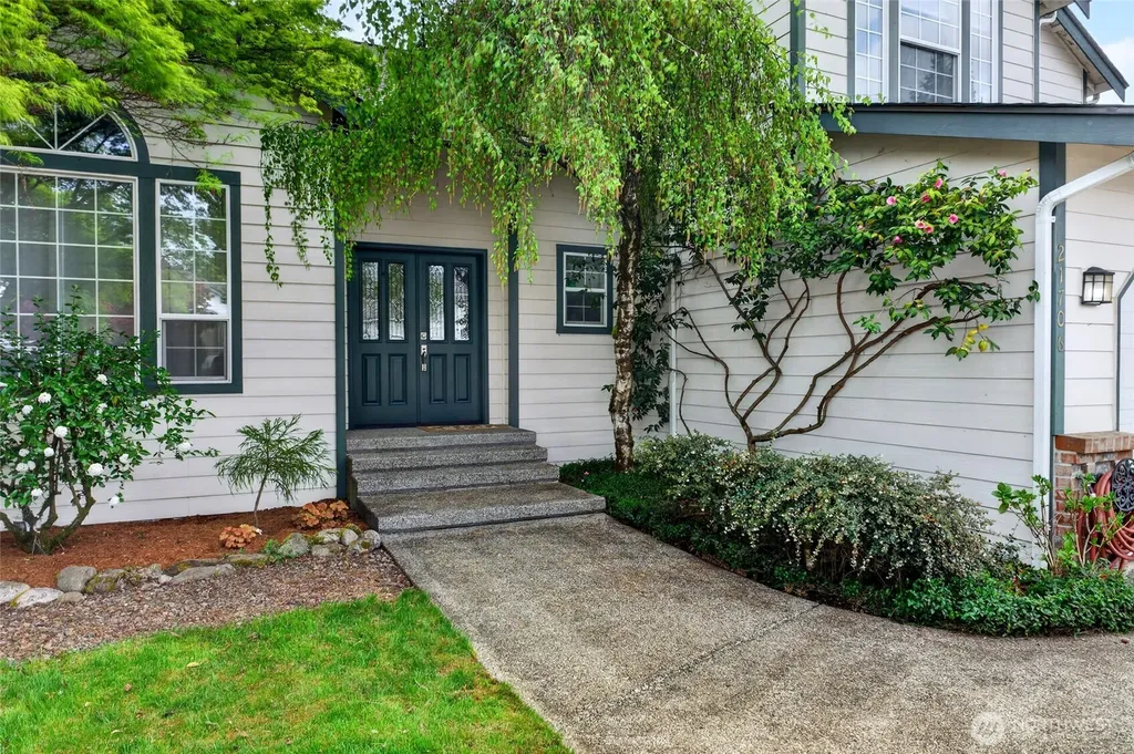 21706 116th Street E Bonney Lake WA 98391
