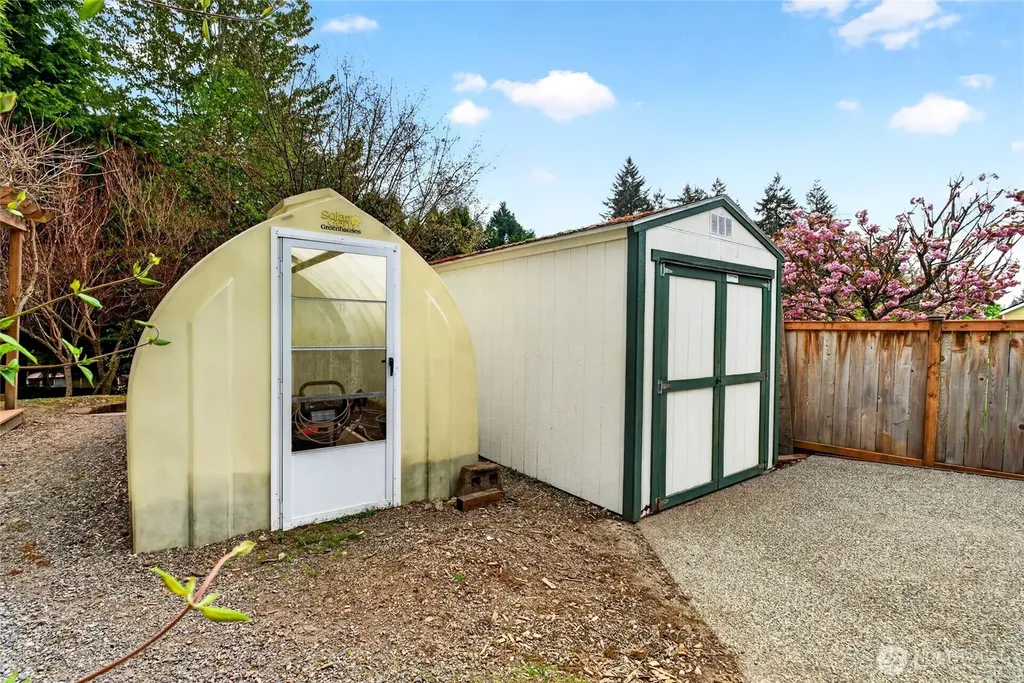 21706 116th Street E Bonney Lake WA 98391