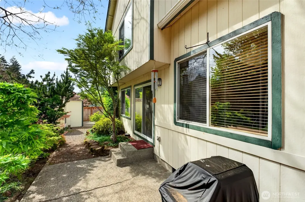 21706 116th Street E Bonney Lake WA 98391