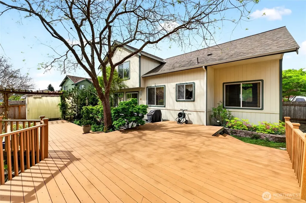 21706 116th Street E Bonney Lake WA 98391