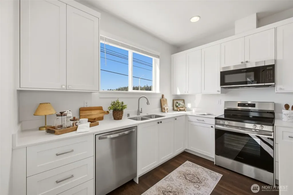 17522 13th Avenue E Spanaway WA 98387