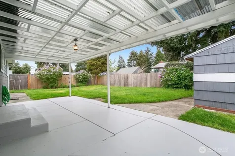 12214 4th Avenue SW Seattle WA 98146