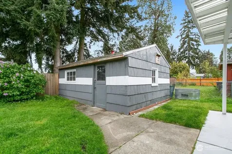 12214 4th Avenue SW Seattle WA 98146