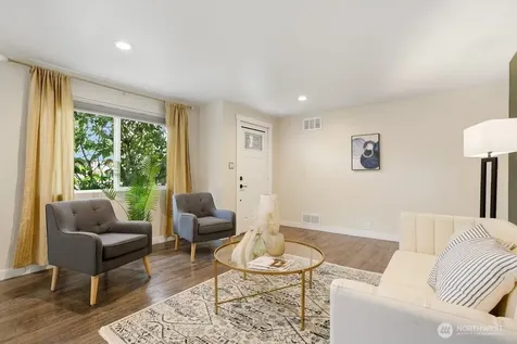 12214 4th Avenue SW Seattle WA 98146