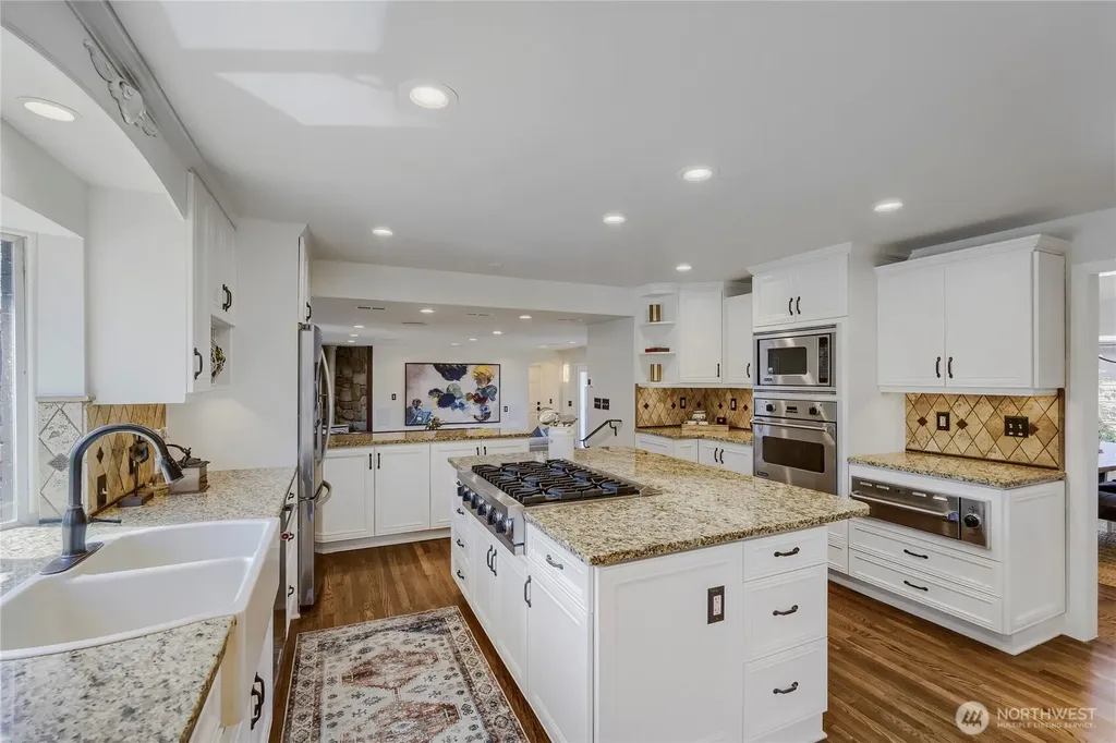 16066 Inglewood Road NE Kenmore WA 98028