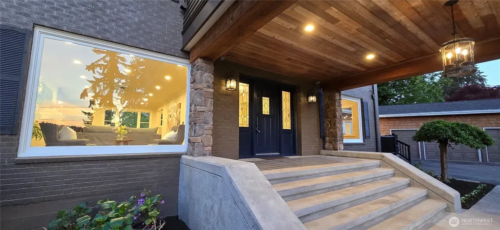 16066 Inglewood Road NE Kenmore WA 98028