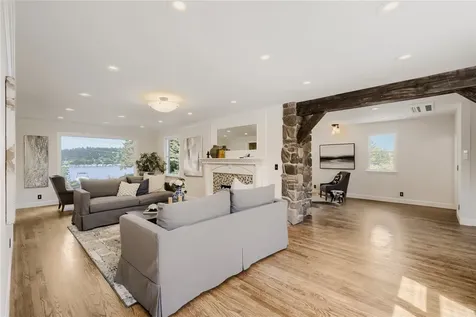 16066 Inglewood Road NE Kenmore WA 98028