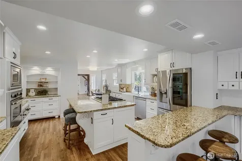 16066 Inglewood Road NE Kenmore WA 98028