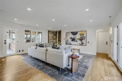 16066 Inglewood Road NE Kenmore WA 98028