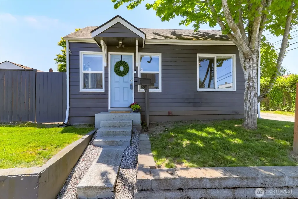 606 S 61st Street Tacoma WA 98408
