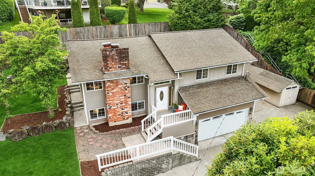 2805 112th Avenue SE Bellevue WA 98004