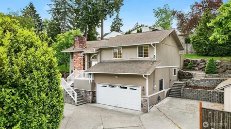 2805 112th Avenue SE Bellevue WA 98004