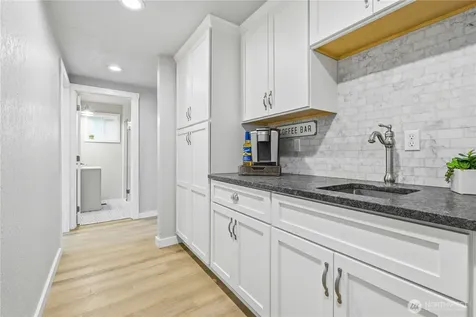 52005 N Whan Road Benton City WA 99320