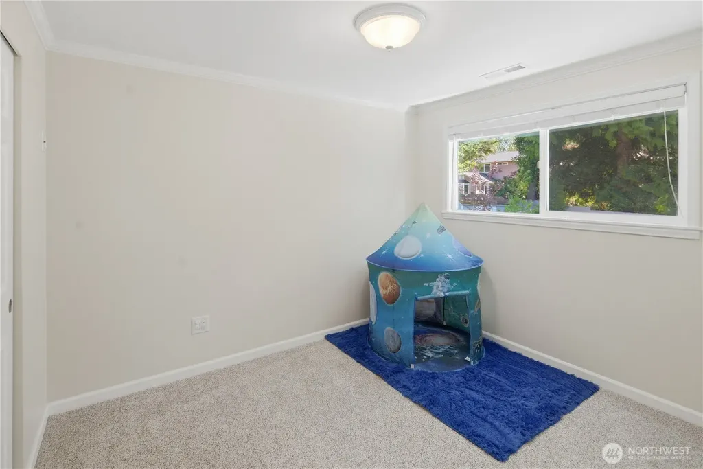 13314 78th Place NE Kirkland WA 98034