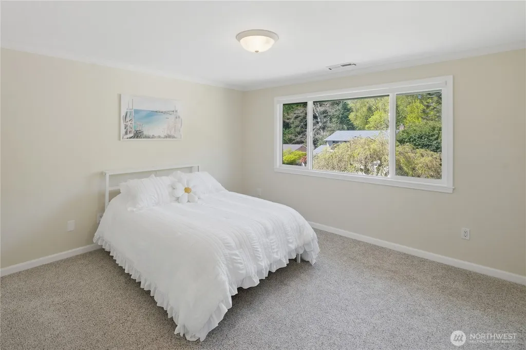13314 78th Place NE Kirkland WA 98034
