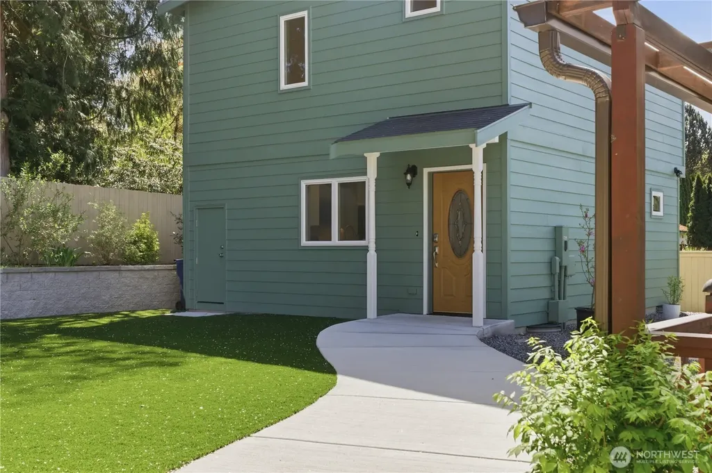 13314 78th Place NE Kirkland WA 98034