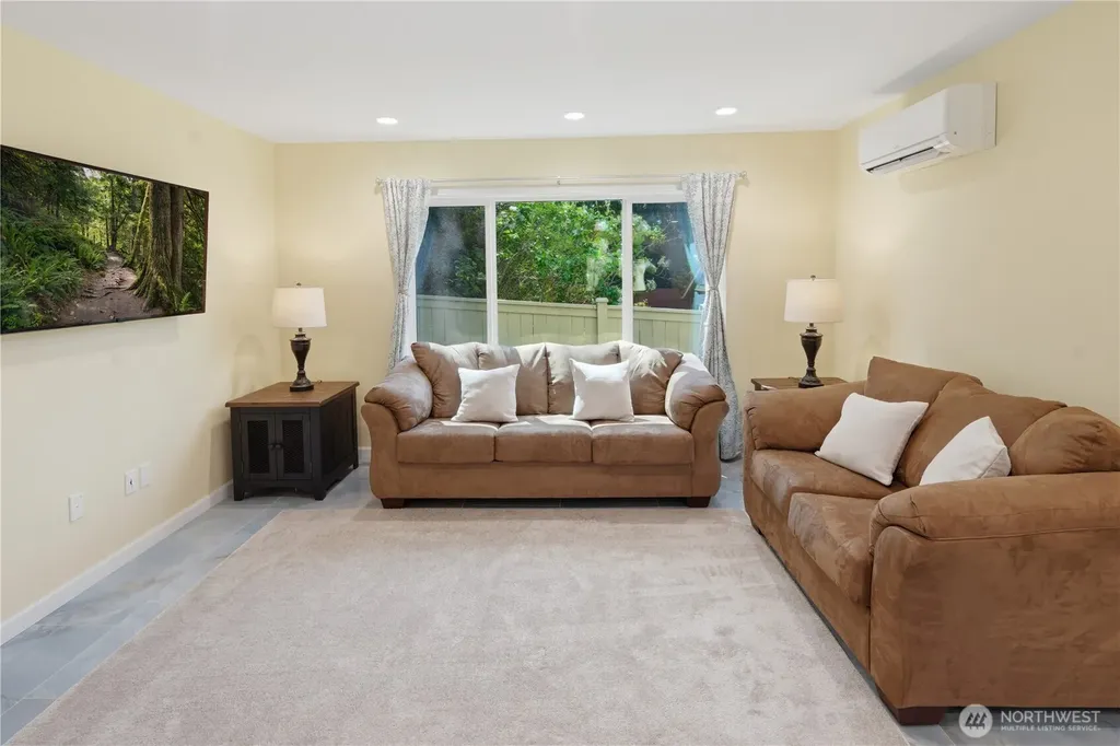 13314 78th Place NE Kirkland WA 98034