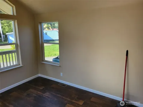 802 S Forrest Street Westport WA 98595