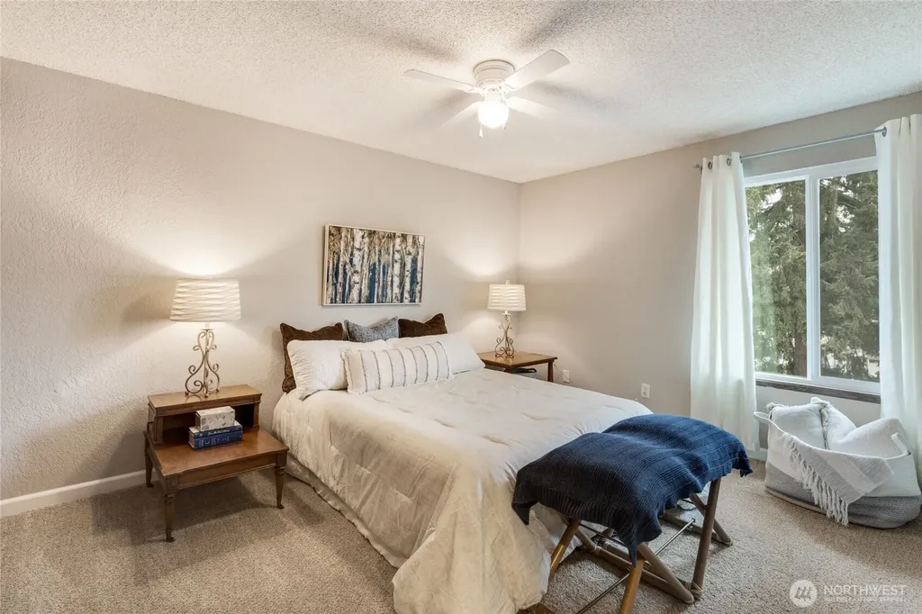 33030 17th Place S Federal Way WA 98003