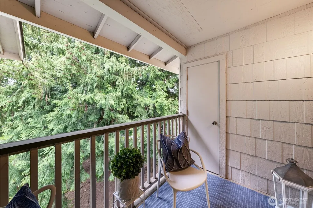 33030 17th Place S Federal Way WA 98003