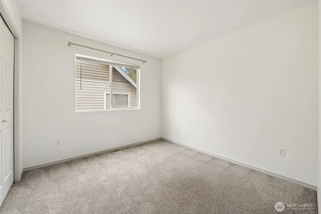 8708 132nd Street E Puyallup WA 98373