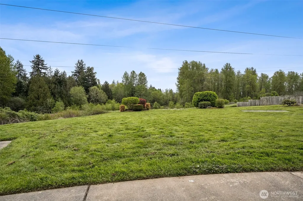 8708 132nd Street E Puyallup WA 98373