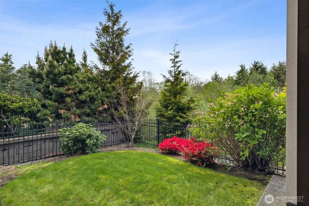 5206 Waldron Drive NE Olympia WA 98516