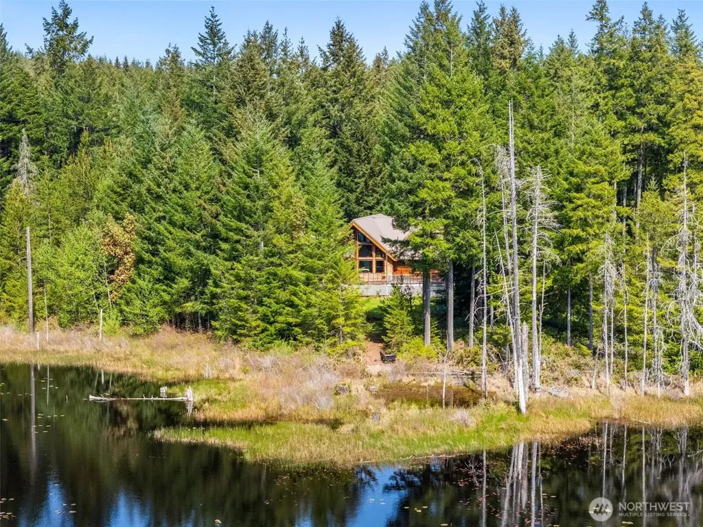 12800 Bear Track Lane Port Orchard WA 98367