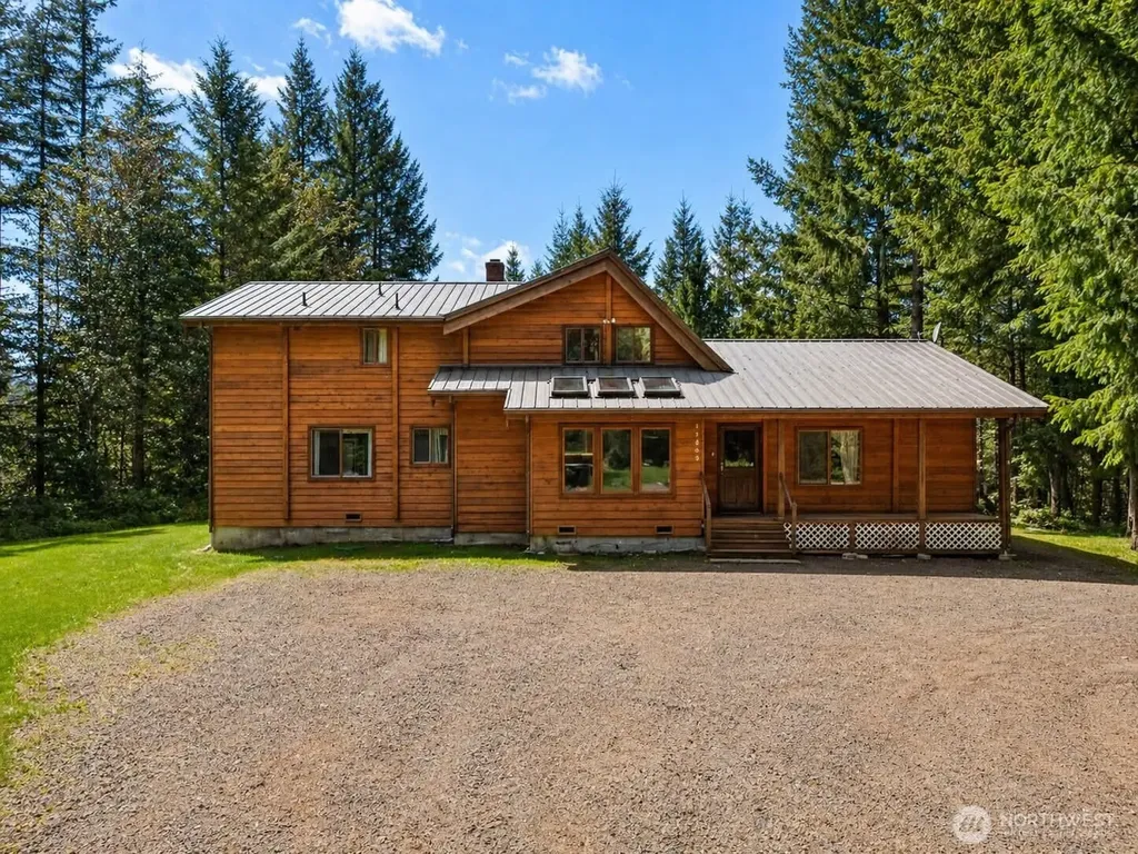 12800 Bear Track Lane Port Orchard WA 98367