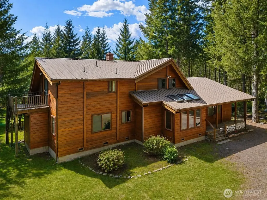 12800 Bear Track Lane Port Orchard WA 98367