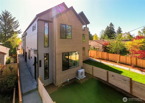 10330 14th Avenue NW Seattle WA 98177