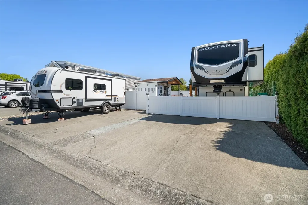 4751 Birch Bay Lynden Road Blaine WA 98230