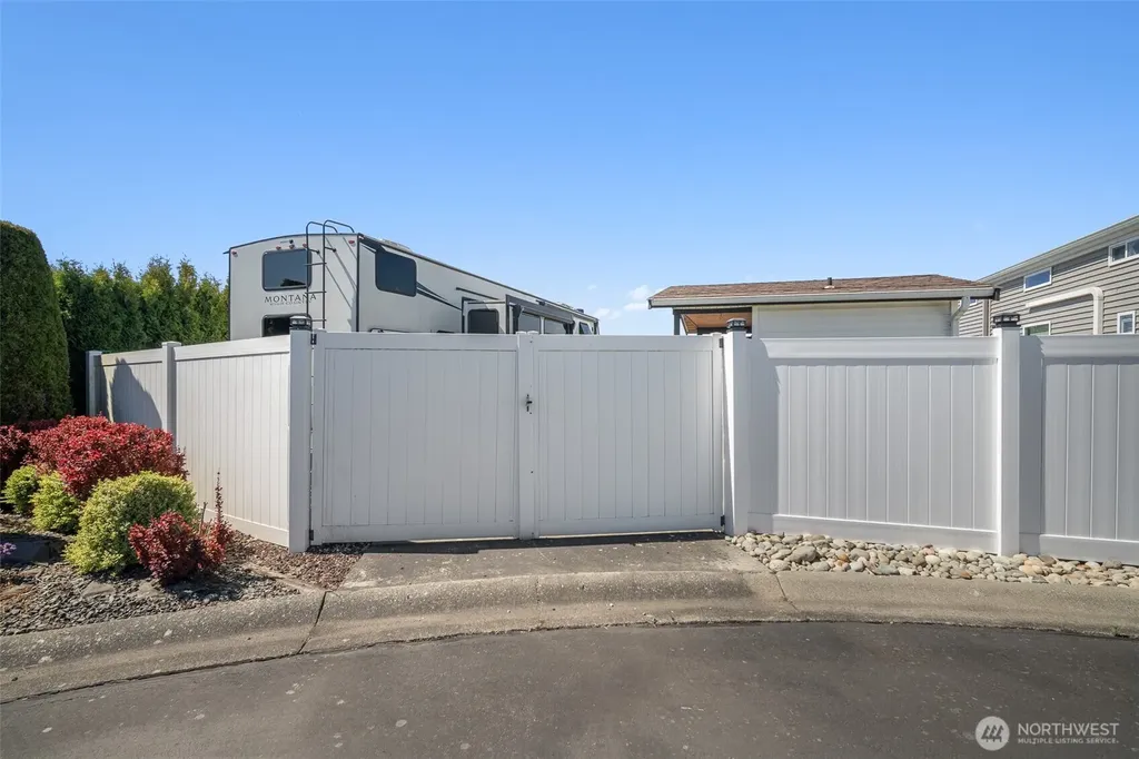 4751 Birch Bay Lynden Road Blaine WA 98230