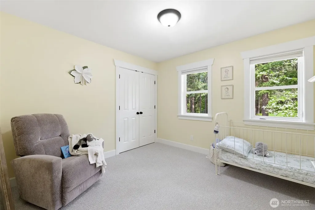252 NW Sigurd Hanson Road Poulsbo WA 98370