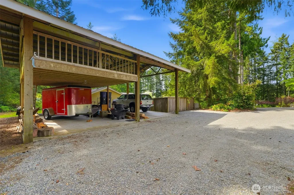 252 NW Sigurd Hanson Road Poulsbo WA 98370