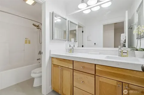 252 NW Sigurd Hanson Road Poulsbo WA 98370